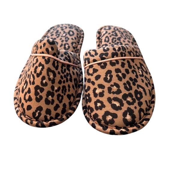 NEW Nordstrom Leopard Print Scuff Slip On Slide Slippers Size S - Picture 4 of 7